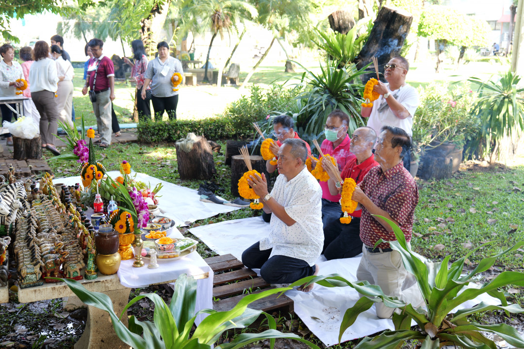 รูปภาพกิจกรรม สหกรณ์ออมทรัพย์การสื่อสารแห่งประเทศไทย ภาพกิจกรรม ทำบุญครบรอบ 54 ปี 4