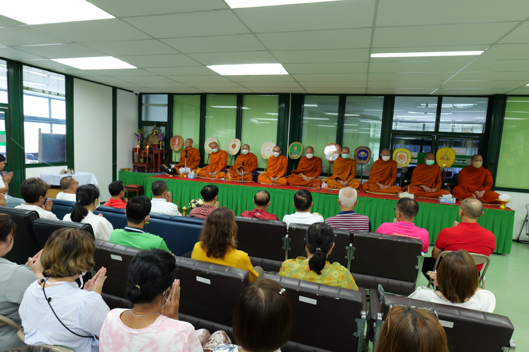 รูปภาพกิจกรรม สหกรณ์ออมทรัพย์การสื่อสารแห่งประเทศไทย ภาพกิจกรรม ทำบุญครบรอบ 54 ปี 18