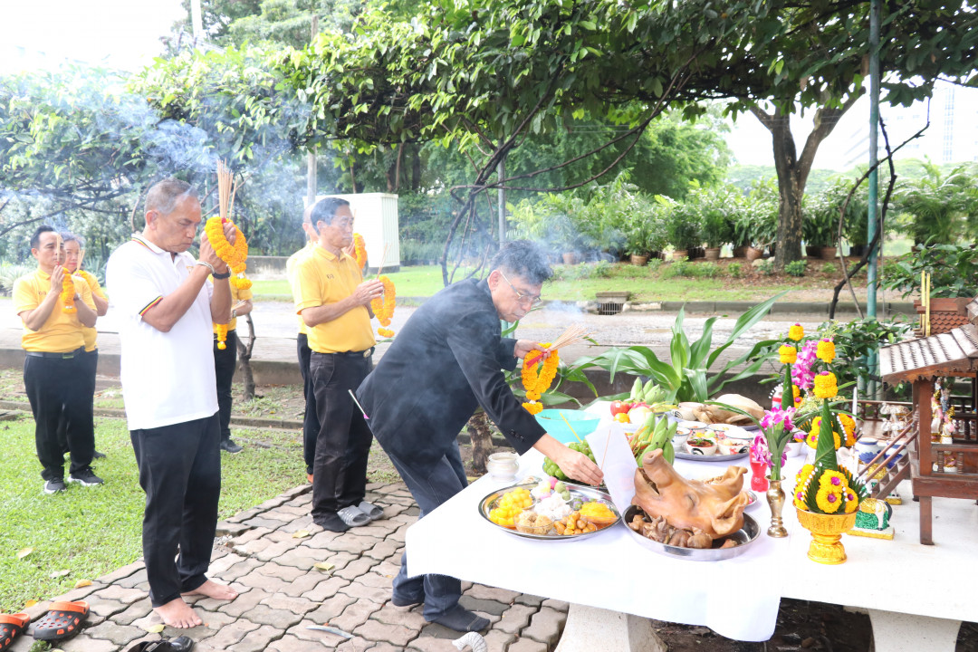 รูปภาพกิจกรรม สหกรณ์ออมทรัพย์การสื่อสารแห่งประเทศไทย กิจกรรม ทำบุญครบรอบ 56 ปี สอ.กสท. วันที่ 1 ตุลาคม 2568 52