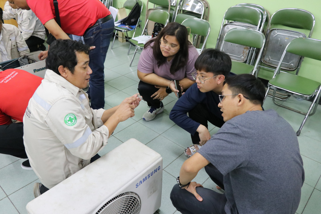 รูปภาพกิจกรรม สหกรณ์ออมทรัพย์การสื่อสารแห่งประเทศไทย กิจกรรม อบรมวิชาชีพสมาชิกส่วนกลาง "ล้างเครื่องปรับอากาศภายในบ้าน" ประจำปี 2568 34