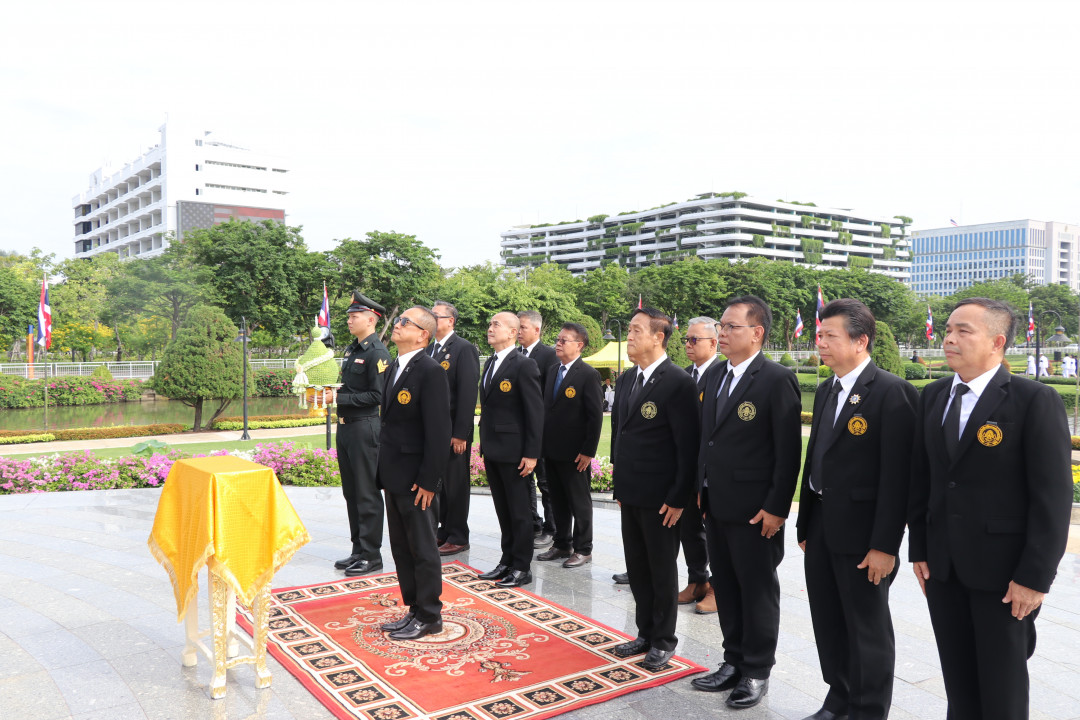 รูปภาพกิจกรรม สหกรณ์ออมทรัพย์การสื่อสารแห่งประเทศไทย กิจกรรม ร่วมพิธีวางพานพุ่มถวายสักการะเนื่องในวันสื่อสารแห่งชาติ ประจำปี 2569 1