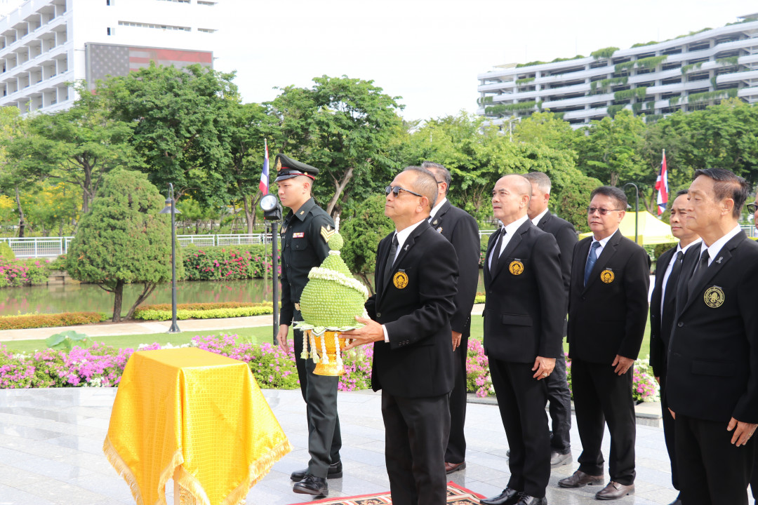 รูปภาพกิจกรรม สหกรณ์ออมทรัพย์การสื่อสารแห่งประเทศไทย กิจกรรม ร่วมพิธีวางพานพุ่มถวายสักการะเนื่องในวันสื่อสารแห่งชาติ ประจำปี 2569 2