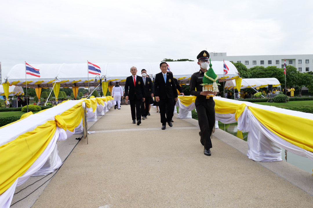 ภาพกิจกรรม พิธีถวายเครื่องสักการะและวางพานพุ่ม พระอนุสาวรีย์ จอมพล สมเด็จพระราชปิตุลา บรมพงศาภิมุข เจ้าฟ้าภาณุรังษีสว่างวงศ์ กรมพระยาภาณุพันธุวงศ์วรเดช